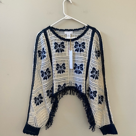 House of Harlow 1960 Navy and Cream Crochet Sweater, One Size - Picture 2 of 9